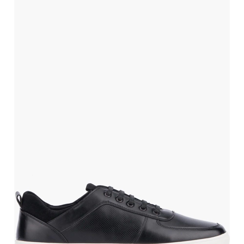 Sleek Black Men's Sneakers